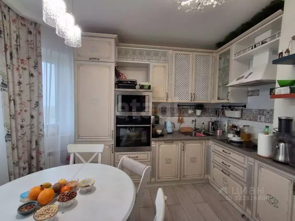 2-к кв. Курская область, Курск просп. Победы, 44 (58.5 м) - Фото 0