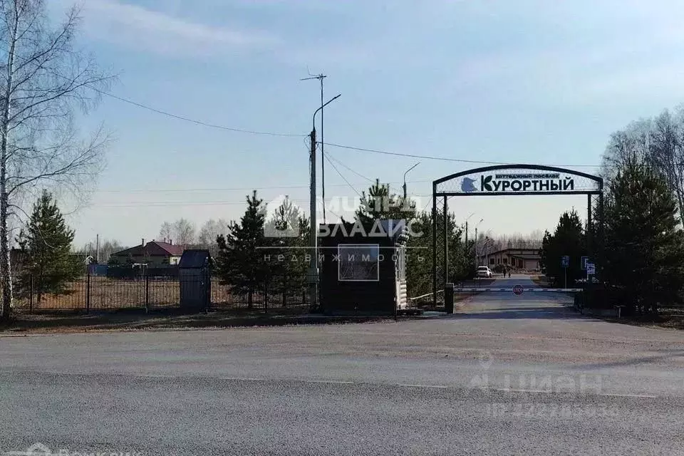 Участок в Омская область, Омский район, с. Красноярка ул. Тихая (50.0 ... - Фото 1