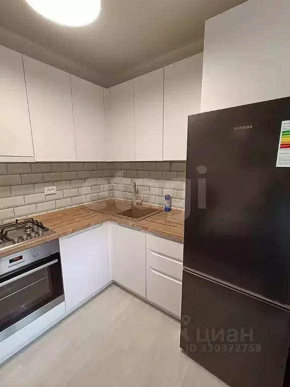 2-к кв. Татарстан, Казань ул. Толбухина, 21 (55.0 м) - Фото 2