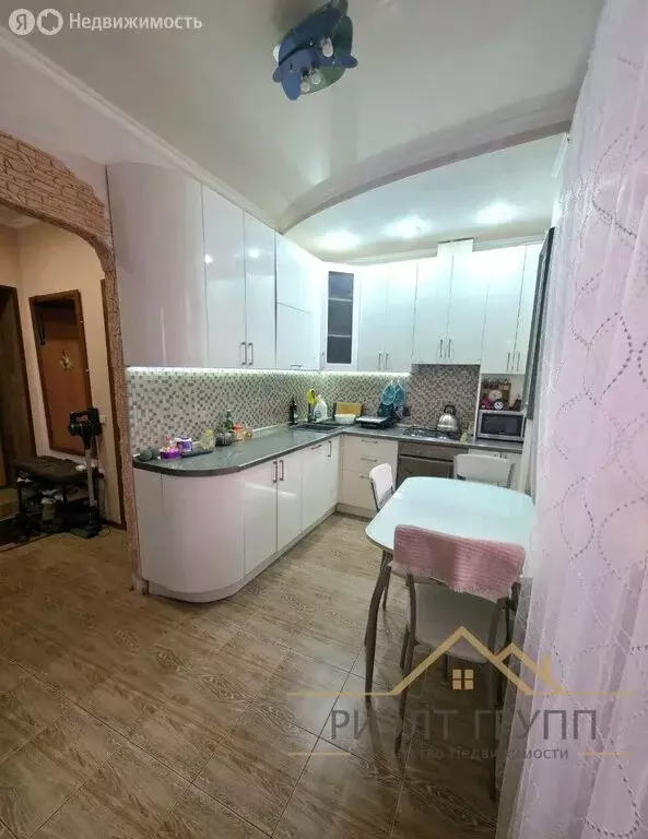 2-комнатная квартира: Казань, улица Болотникова, 9 (43 м) - Фото 2