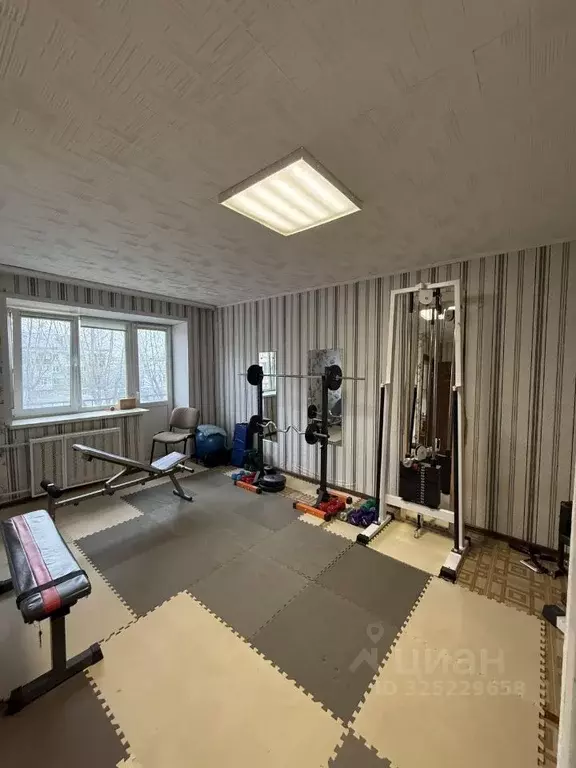 1-к кв. Свердловская область, Полевской Коммунистическая ул., 4 (30.9 ... - Фото 1