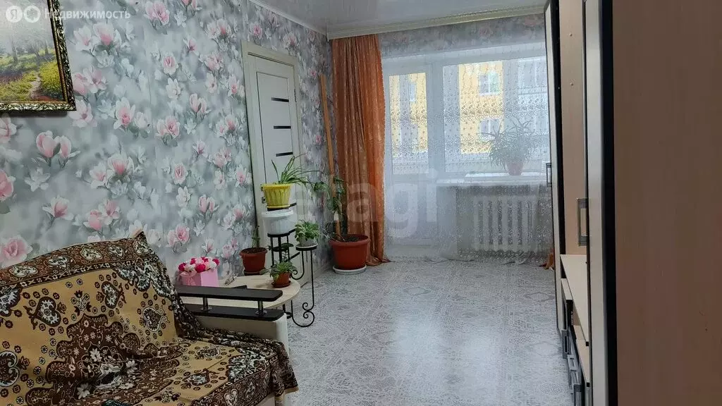 3-комнатная квартира: Пласт, улица Строителей, 3 (48.4 м) - Фото 2