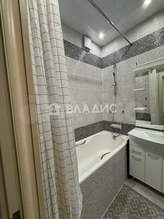 1-к. квартира, 50 м, 3/17 эт. - Фото 1