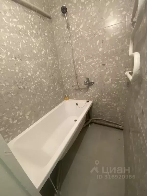 3-к кв. Санкт-Петербург ул. Дыбенко, 23К1 (80.0 м) - Фото 1