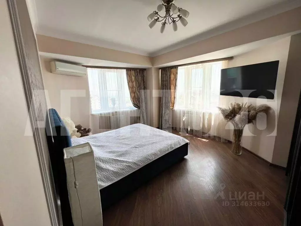 3-к кв. Ставропольский край, Ставрополь ул. Орджоникидзе, 71 (78.2 м) - Фото 1