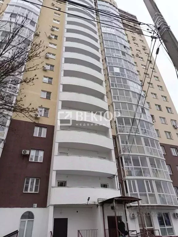 Студия Ивановская область, Иваново ул. 10 Августа, 85 (46.0 м) - Фото 1