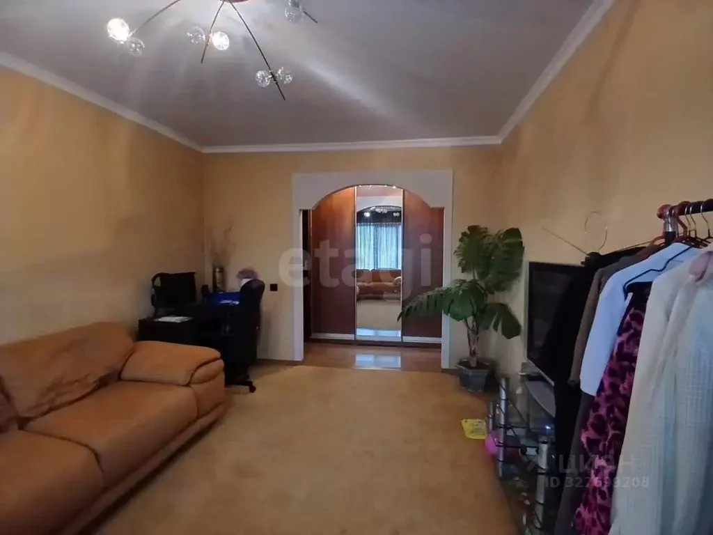 3-к кв. Адыгея, Майкоп ул. Чкалова, 63 (66.5 м) - Фото 1