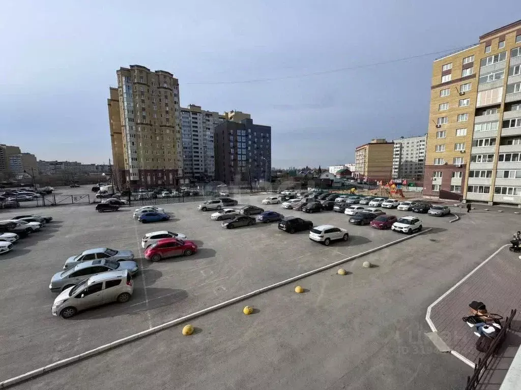 Студия Тюменская область, Тюмень ул. Мельникайте, 138А/1 (31.6 м) - Фото 1