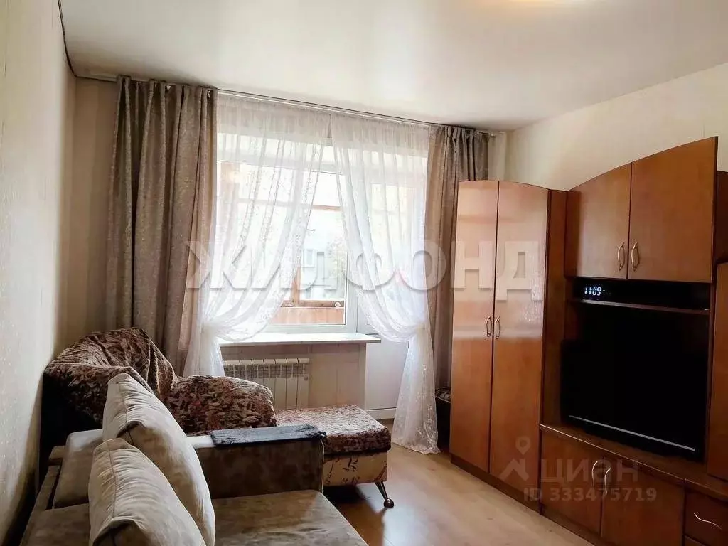 2-к кв. Алтайский край, Барнаул Новоугольная ул., 24 (44.8 м) - Фото 1