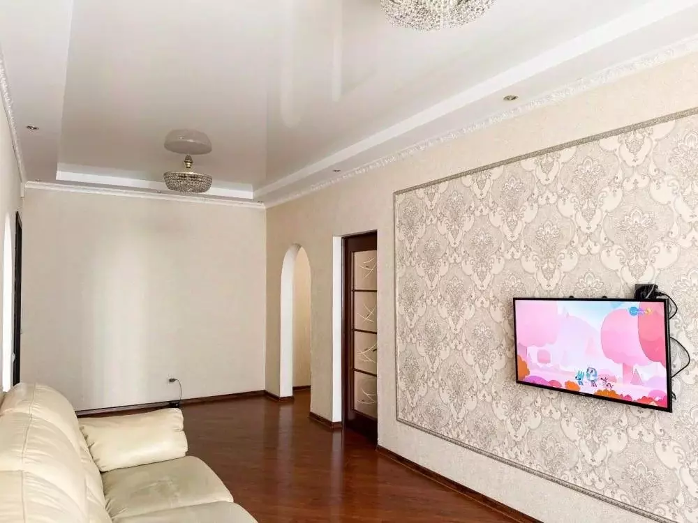 3-к кв. Саха (Якутия), Якутск ул. Петровского, 32 (78.0 м) - Фото 2