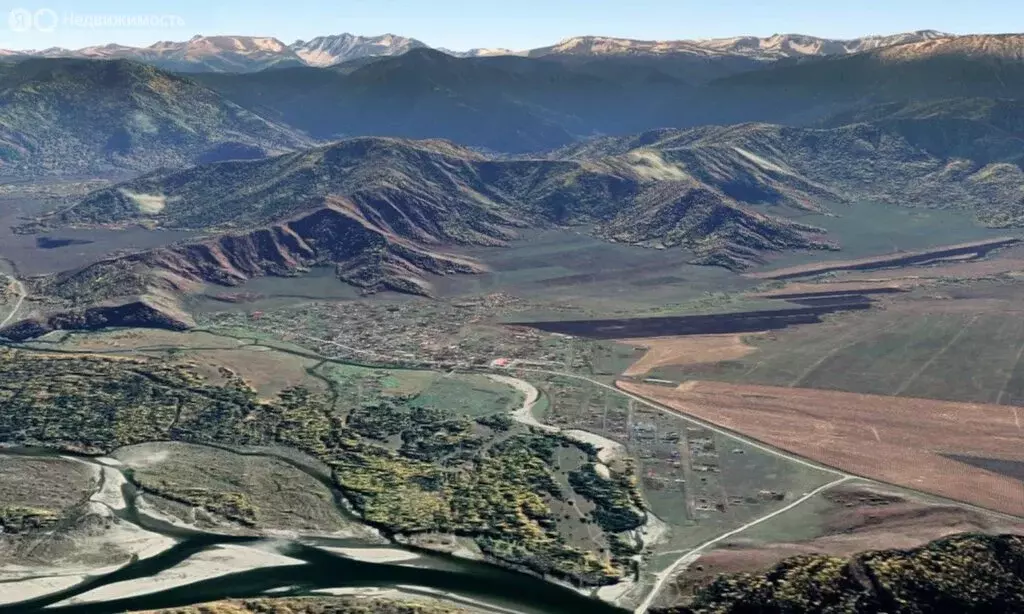 Участок в село Верх-Уймон, Молодёжная улица, 20 (15 м) - Фото 1