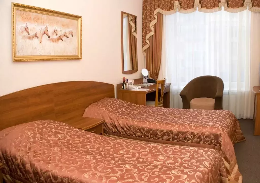 Комната Орловская область, Орел ул. Фомина, 4 - Фото 1