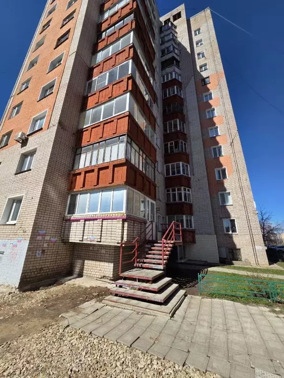 Торговая площадь в Кировская область, Киров Московская ул., 158 (60 м) - Фото 1
