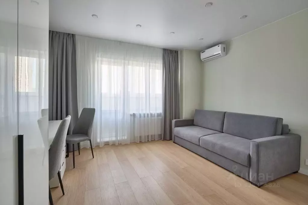 Студия Липецкая область, Липецк ул. М.И. Неделина, 4Д (26.0 м) - Фото 1