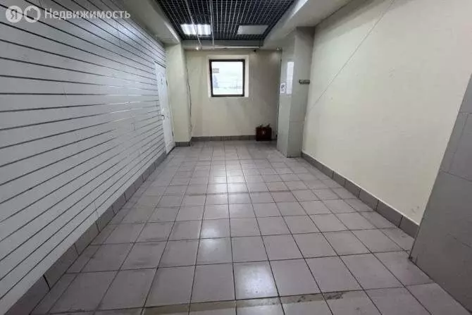 Помещение свободного назначения (225 м) - Фото 1