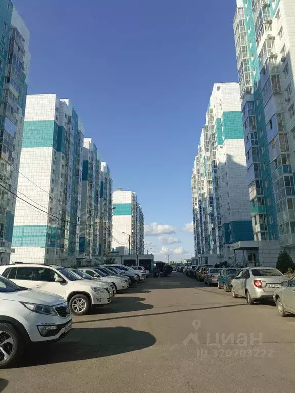 3-к кв. Воронежская область, Воронеж ул. Шидловского, 1 (73.0 м) - Фото 0
