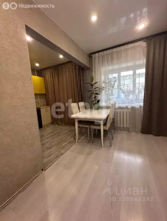 2-комнатная квартира: Пермь, улица Чкалова, 16 (40.4 м) - Фото 1