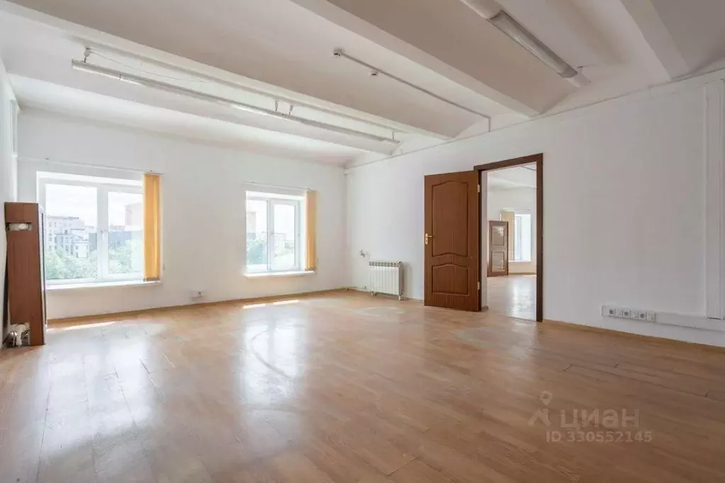Офис в Москва Большая Бронная ул., 23С1 (50 м) - Фото 2