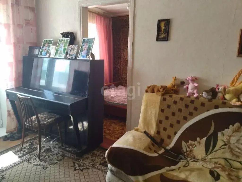 3-к кв. Белгородская область, Шебекино ул. Ленина, 29 (42.7 м) - Фото 1