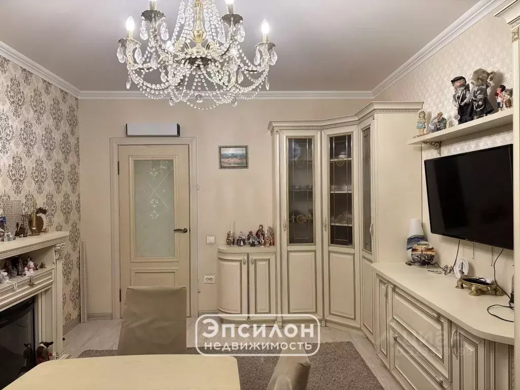 2-к кв. Курская область, Курск ул. Карла Маркса, 31А (62.6 м) - Фото 1