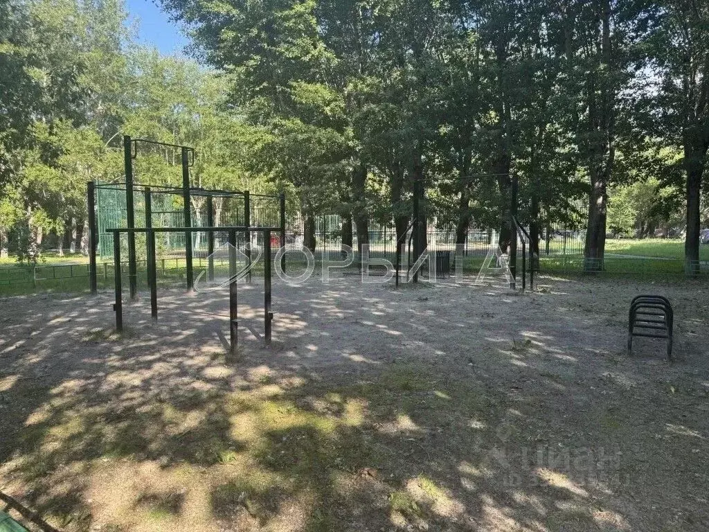 1-к кв. Тюменская область, Тюмень Рижская ул., 53 (32.3 м) - Фото 2