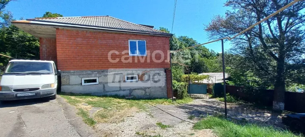 Дом в Краснодарский край, Туапсе ул. Розы Люксембург, 62 (278 м) - Фото 2