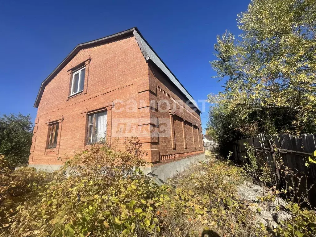 Дом в Самарская область, Октябрьск ул. Чаплыгина, 45А (126 м) - Фото 1