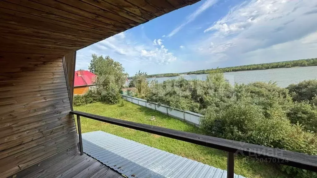 Дом в Новосибирская область, Колыванский район, д. Пристань-Почта ... - Фото 0
