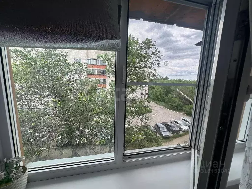 1-к кв. Челябинская область, Троицк пос. Троицкая ГРЭС, 10-й кв-л, 6 ... - Фото 0
