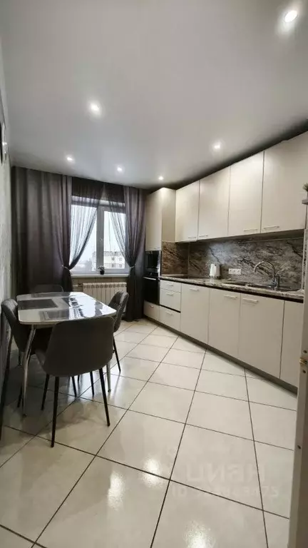 4-к кв. Алтайский край, Барнаул ул. Солнечная Поляна, 3 (74.2 м) - Фото 2