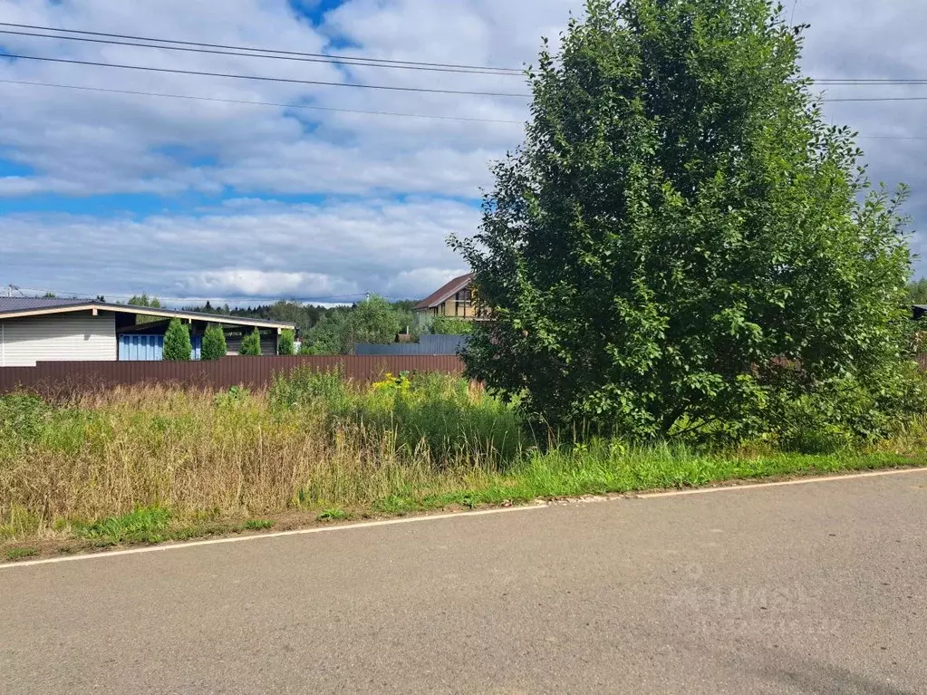 Участок в Московская область, Дмитровский муниципальный округ, пос. ... - Фото 1