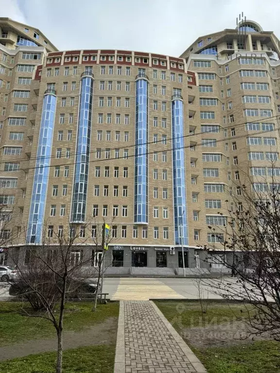 3-к кв. Чеченская республика, Грозный ул. Хамзата У. Орзамиева, 29 ... - Фото 0