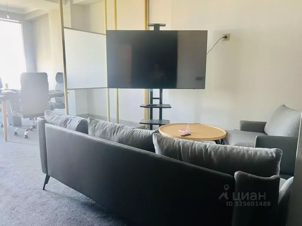 Помещение свободного назначения в Москва Мосфильмовская ул., 74Б (72 ... - Фото 2