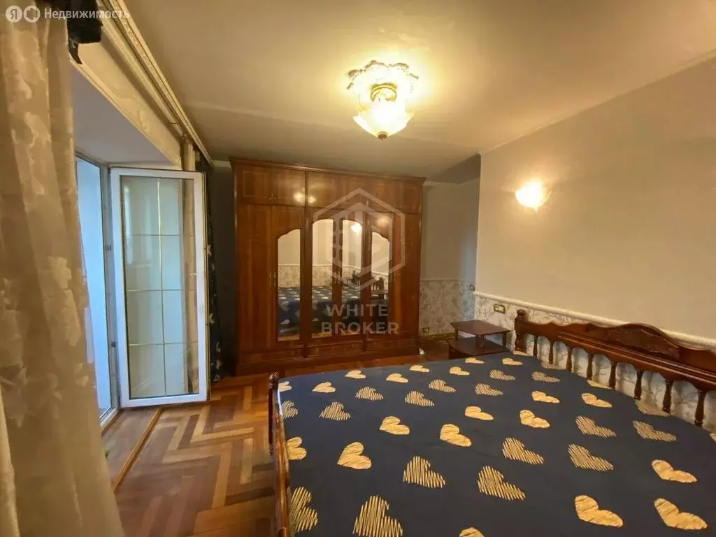 3-комнатная квартира: Мытищи, улица Воровского, 3 (65.2 м) - Фото 0