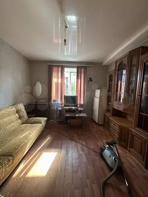 Комната 16 м в 1-к., 2/2 эт. - Фото 0