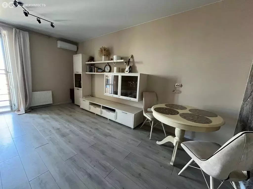 Квартира-студия: Волгоград, Гомельская улица, 7 (39 м) - Фото 1