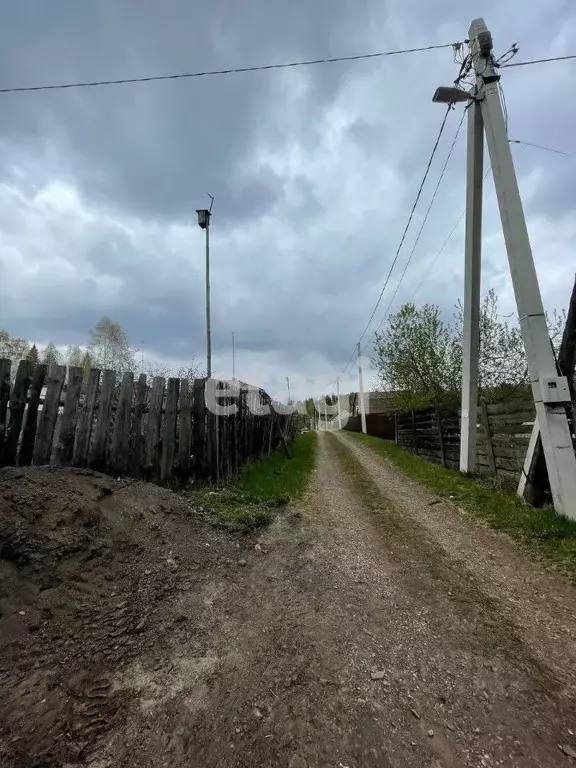 Участок в Красноярский край, Красноярск городской округ, пос. Минино ... - Фото 1