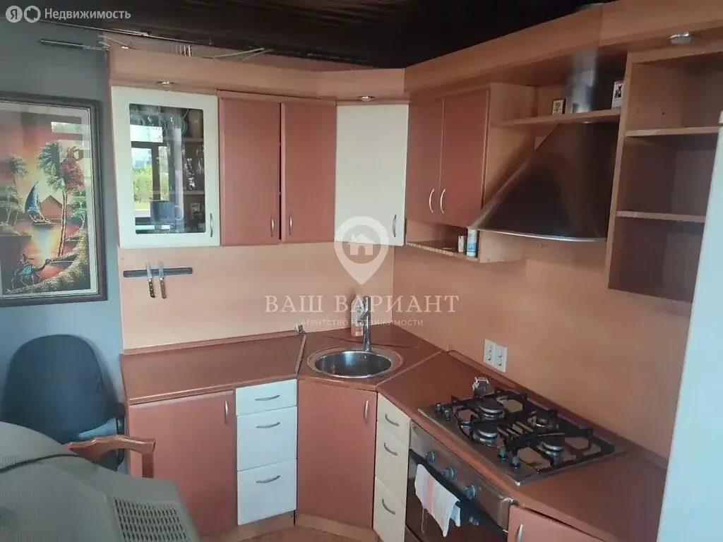 3-комнатная квартира: Рыбинск, улица Суркова, 3 (60.1 м) - Фото 1