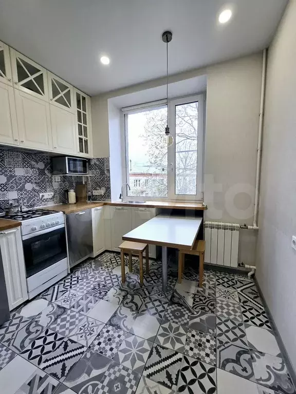 1-к. квартира, 33 м, 3/3 эт. - Фото 0