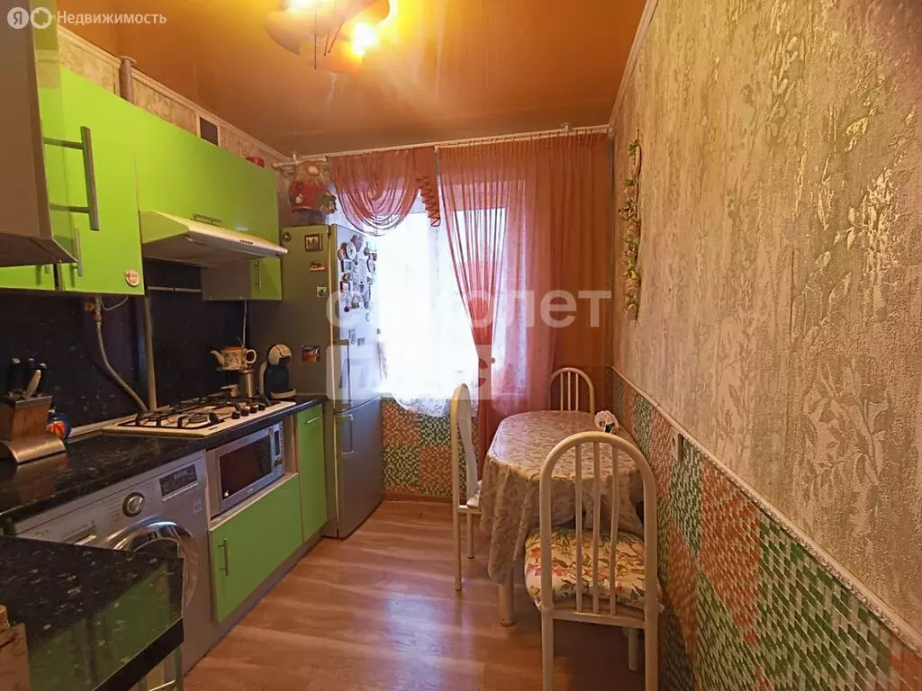 3-комнатная квартира: Атепцево, Речная улица, 6 (64.3 м) - Фото 0