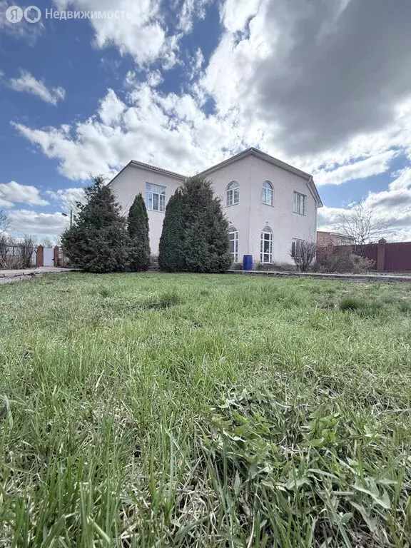 Дом в село Булгаково, Садовая улица, 9 (291.4 м) - Фото 1
