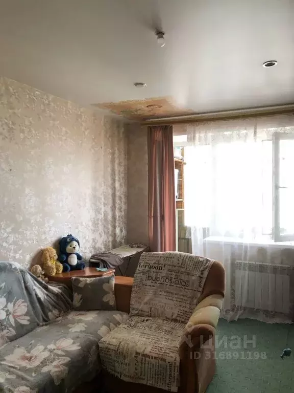 3-к кв. Красноярский край, Красноярск ул. Никитина, 1Б (53.0 м) - Фото 0