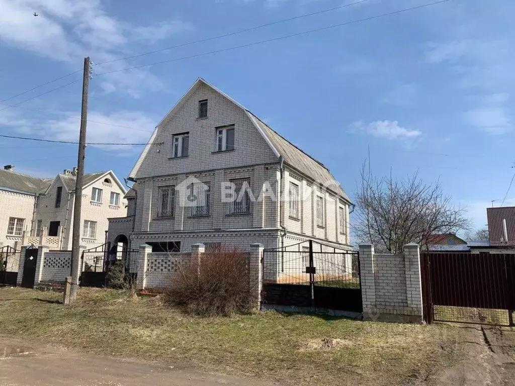 Дом в Смоленская область, Смоленск ул. 2-я Западная, 42 (353 м) - Фото 1