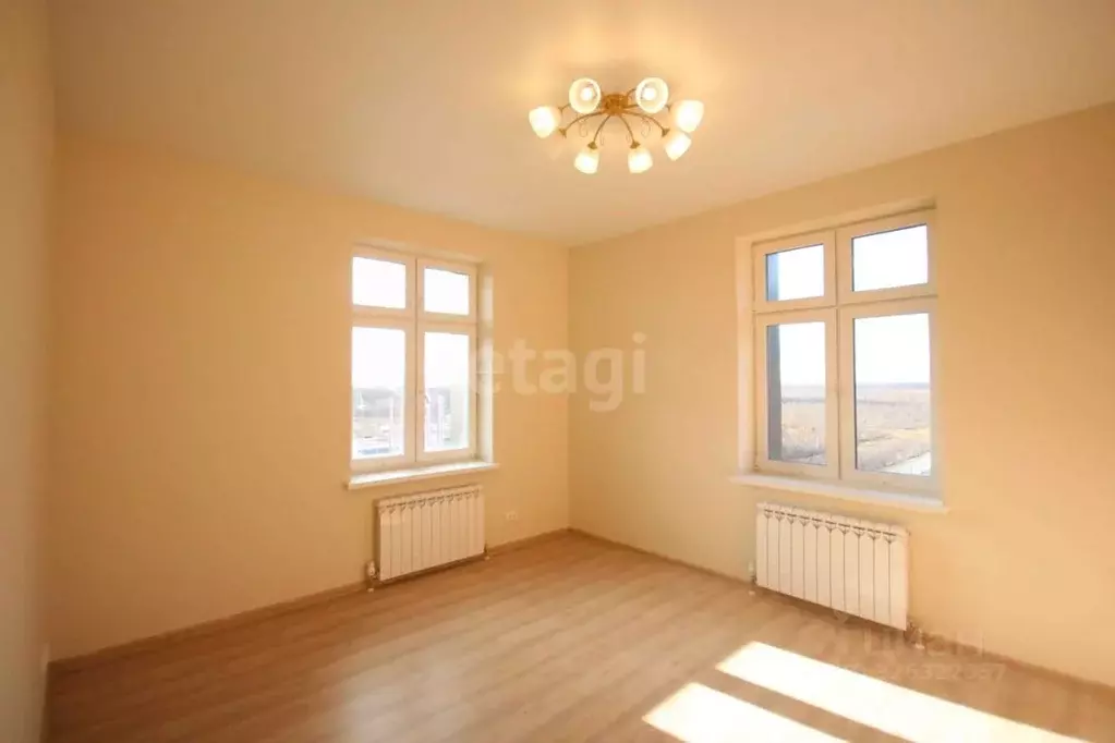 3-к кв. Ямало-Ненецкий АО, Новый Уренгой Славянский мкр, 1/6 (68.3 м) - Фото 1