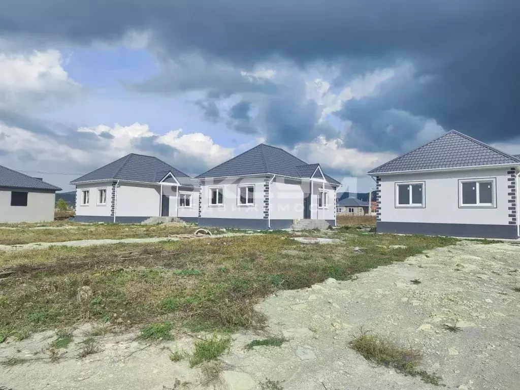 Дом в Краснодарский край, Новороссийск городской округ, Семигорский ... - Фото 1