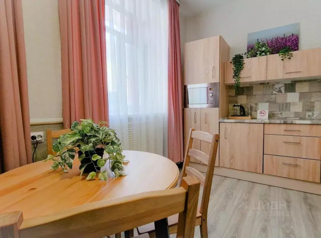 Комната Приморский край, Владивосток ул. Уборевича, 10к9 (32.0 м) - Фото 1