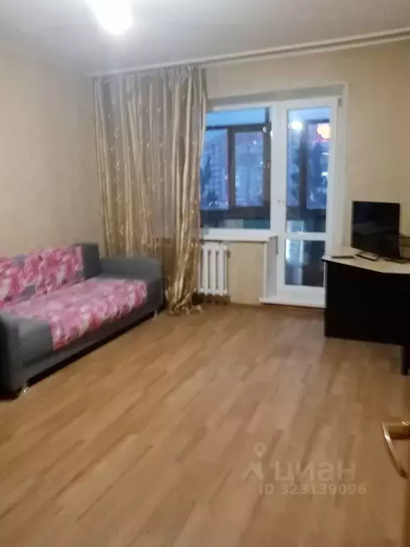 1-к кв. Ханты-Мансийский АО, Нефтеюганск 16а мкр, 66 (38.2 м) - Фото 1