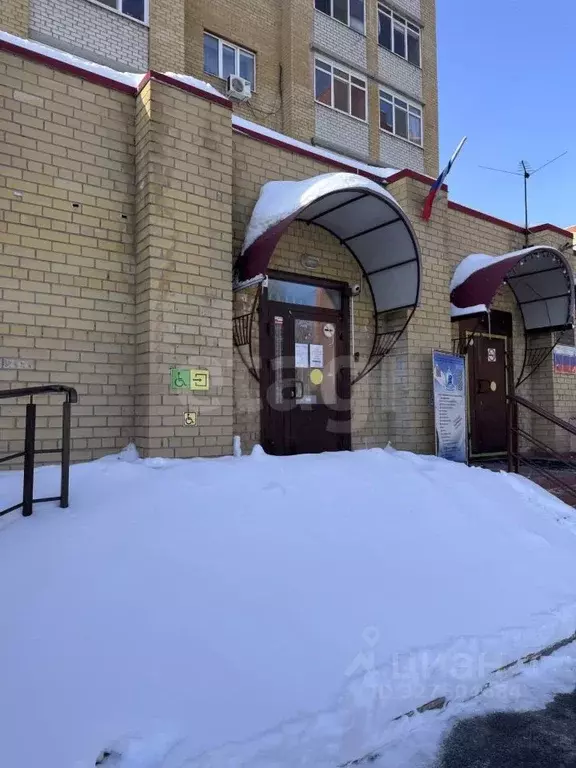 Помещение свободного назначения в Тюменская область, Тюмень ул. ... - Фото 1