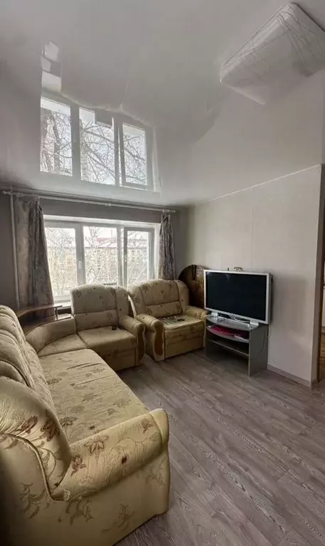 1-к кв. Омская область, Омск ул. 6-я Станционная, 13 (30.0 м) - Фото 1