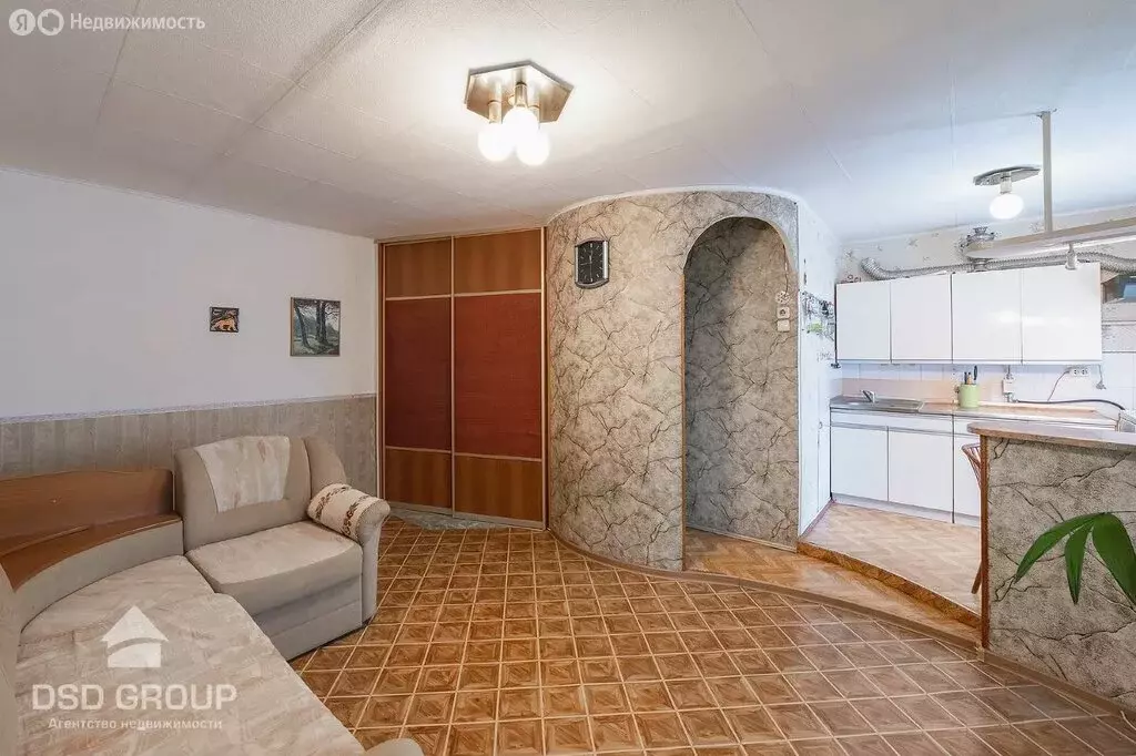 2-комнатная квартира: Хабаровск, 1-й микрорайон, улица Королёва, 8 ... - Фото 2